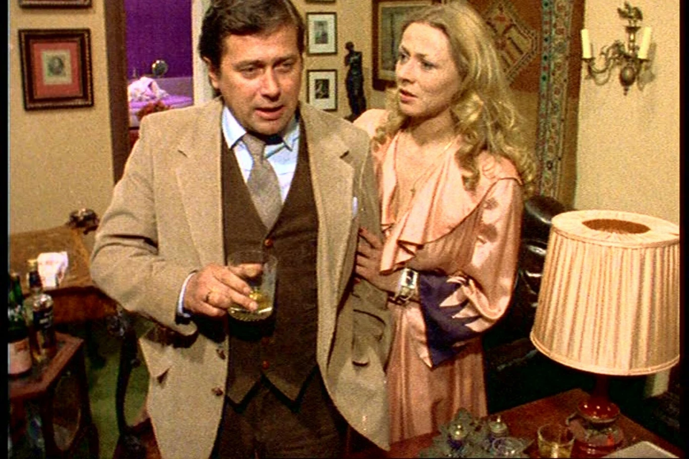 Janusz Gajos, Ewa Milde "Alternatywy 4"