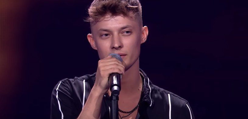 Rafał Kozik w 12. edycji "The Voice of Poland" brawurowo wykonał "Bo jesteś ty" z repertuaru Krzysztofa Krawczyka