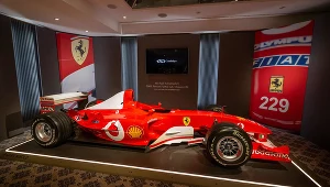 Bolid Ferrari, którym w 2003 roku jeździł Michael Schumacher
