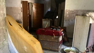 Zniszczony ośrodek w Skubiance nad Zalewem Zegrzyńskim