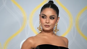 Vanessa Hudgens w prześwitującej kreacji. Pokazała wszytko