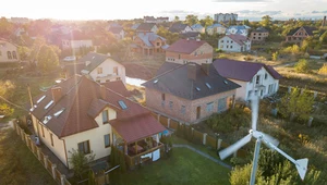 Rząd zapowiedział uruchomienie Narodowego Funduszu Ochrony Środowiska i Gospodarki Wodnej "Moja Elektrownia Wiatrowa", z którego miałyby być wypłacane dotacje na przydomowe instalacje wiatrowe