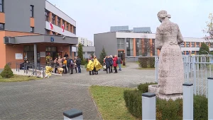 W Szkole Podstawowej nr 37 w Tychach trzeba było ewakuować około 600 osób