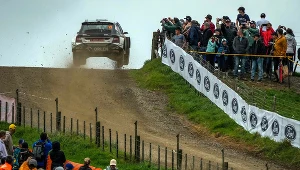 Kajetan Kajetanowicz na trasie rajdu