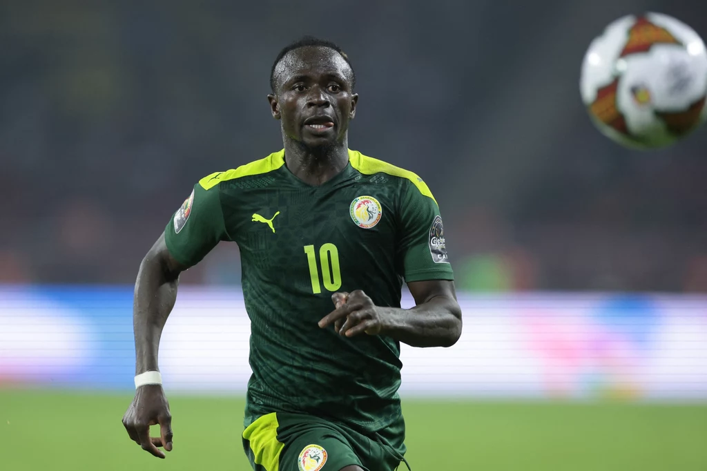 MŚ Katar 2022. Sadio Mane jednak wybierze się na turniej - piłkarz znalazł się w kadrze Senegalu wybranej przez trenera Aliou Cisse MŚ Katar 2022. Sadio Mane jednak wybierze się na turniej - piłkarz znalazł się w kadrze Senegalu wybranej przez trenera Aliou Cisse