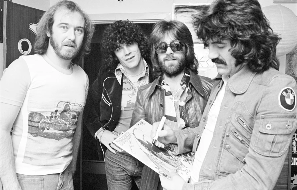 Nazareth w 1975 r., od lewej: Pete Agnew, Dan McCafferty, Darrell Sweet i Manny Charlton - żyje już tylko pierwszy z nich