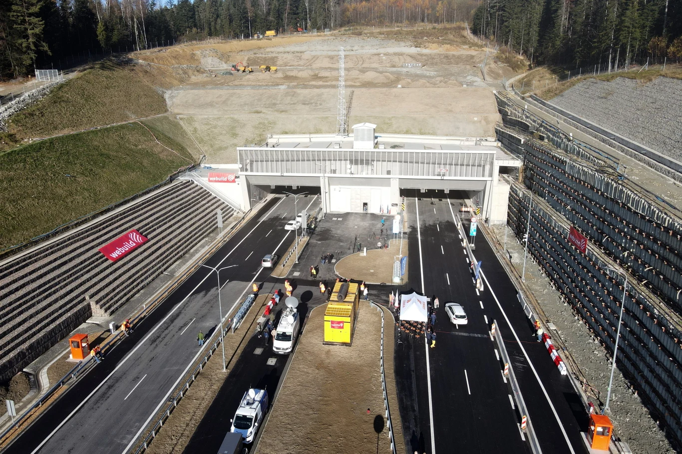 Otwarcie tunelu na Zakopiance Otwarcie tunelu na Zakopiance