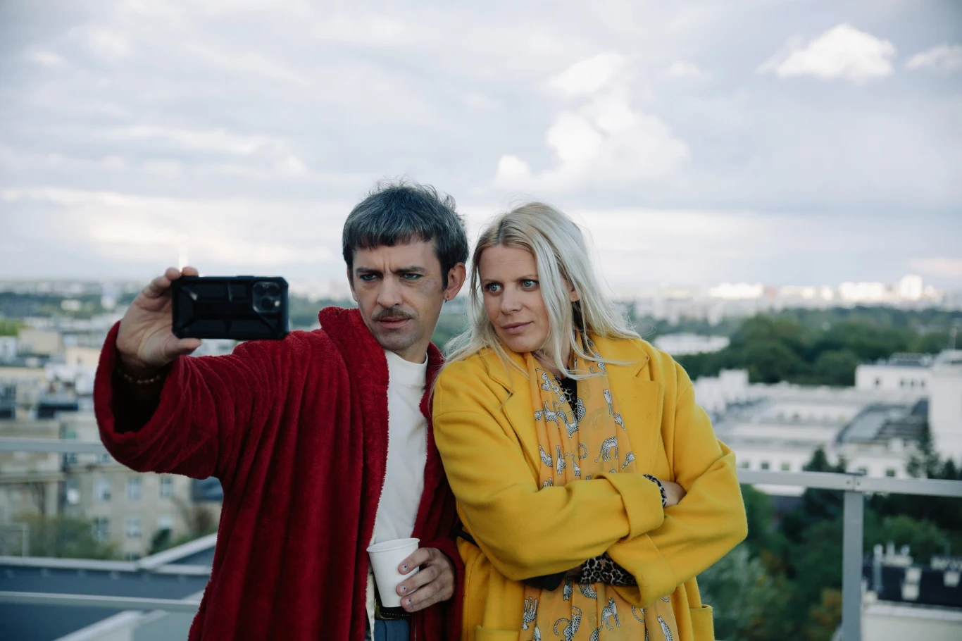 Reżyserką jest Maria Sadowska, autorka takich hitów, jak: "Dziewczyny z Dubaju" oraz "Sztuki kochania. Historia Michaliny Wisłockiej".