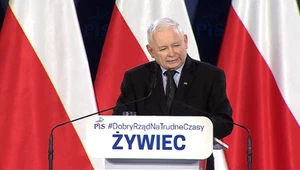Prezes PiS Jarosław Kaczyński podczas spotkania z mieszkańcami Żywca