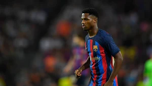 Gracz "Barcy" wziął udział w wypadku drogowym. W jego auto wjechał motocyklista