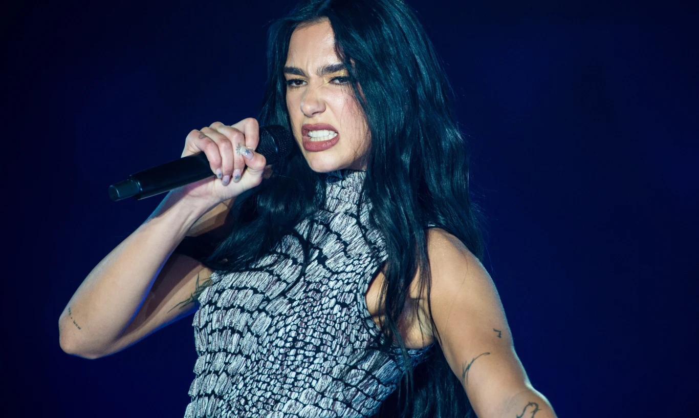 Dua Lipa wystąpi na Mistrzostwach Świata w Katarze? Dua Lipa wystąpi na Mistrzostwach Świata w Katarze?