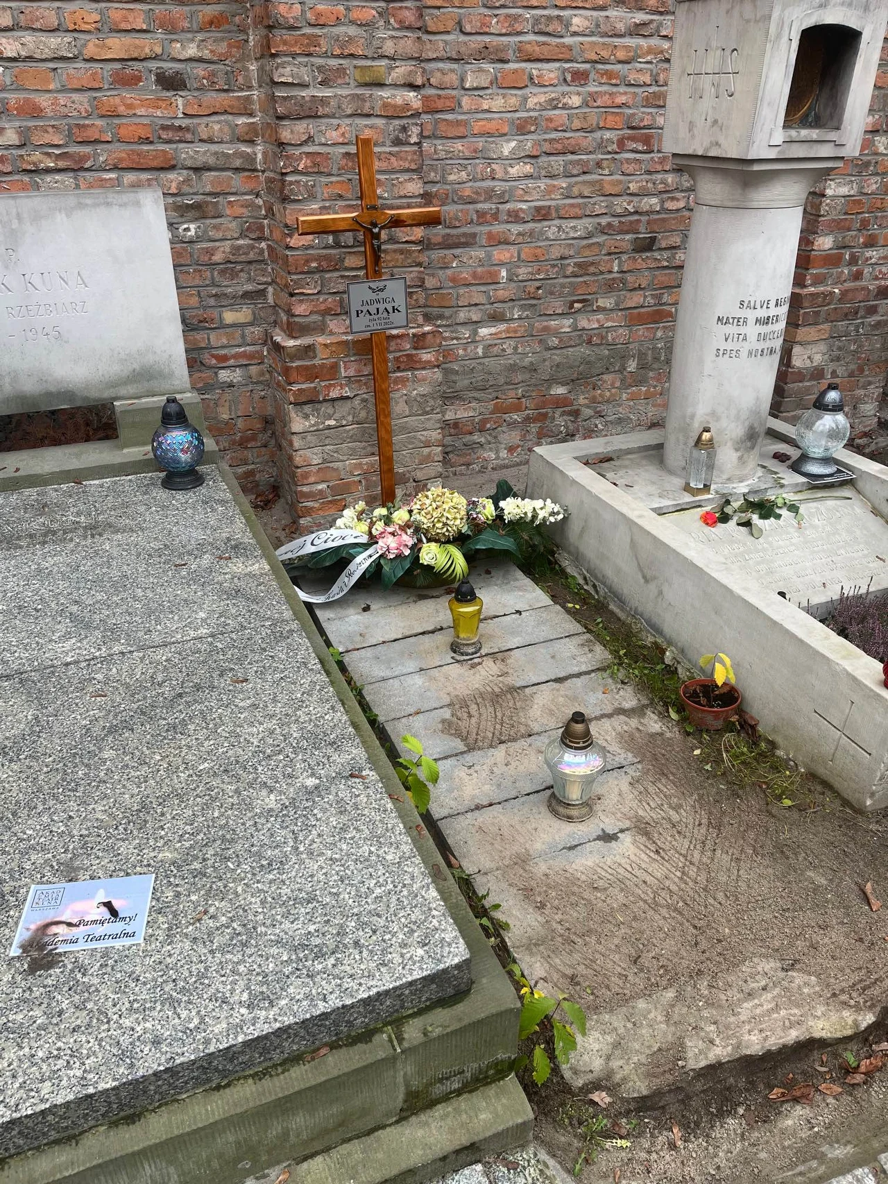 Grób Jerzego Połomskiego Grób Jerzego Połomskiego