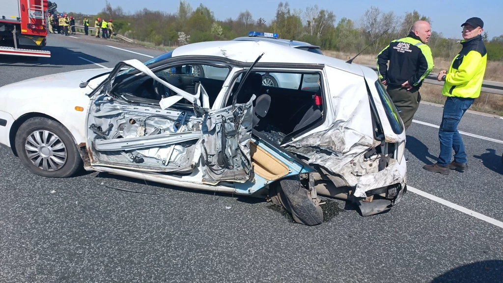 Czy szkoda całkowita oznacza, że auto nadaje się tylko na złom?