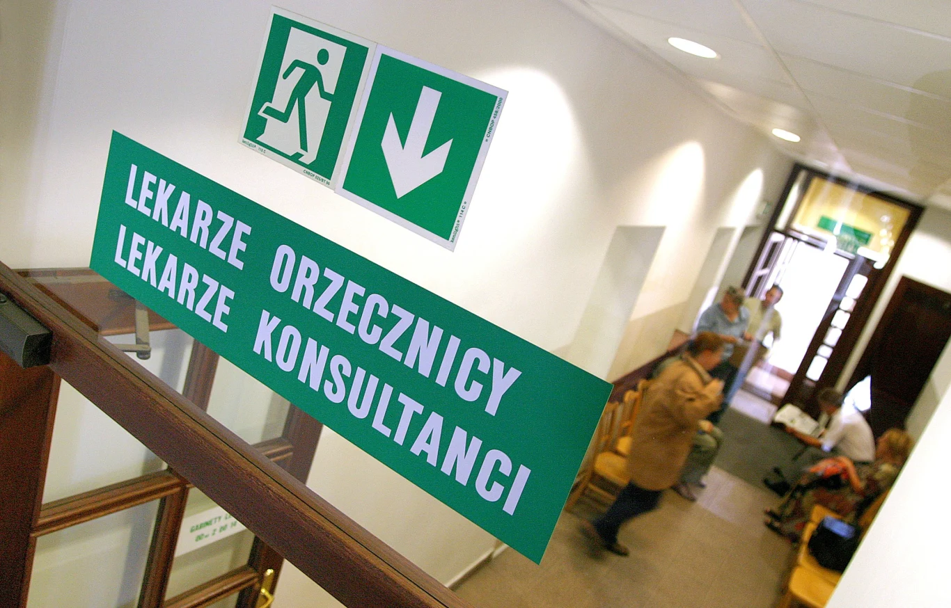 Kiedy ZUS wzywa do lekarza orzecznika? Co oznacza wystawione orzeczenie?