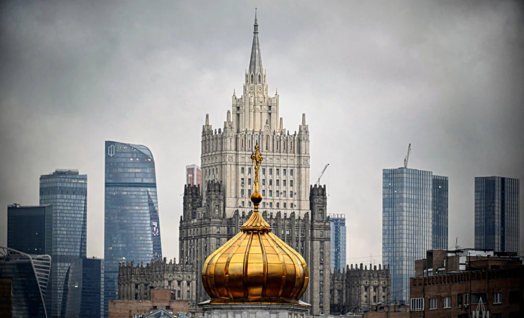 Budynek rosyjskiego MSZ w Moskwie (w tle) Budynek rosyjskiego MSZ w Moskwie (w tle)