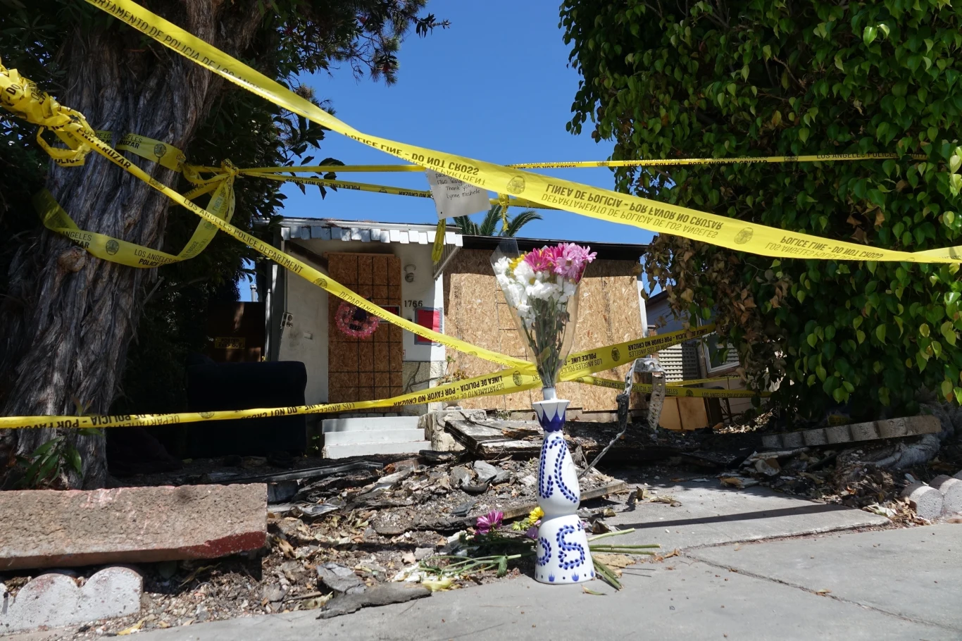 Miejsce wypadku samochodowego z udziałem Anne Heche Miejsce wypadku samochodowego z udziałem Anne Heche