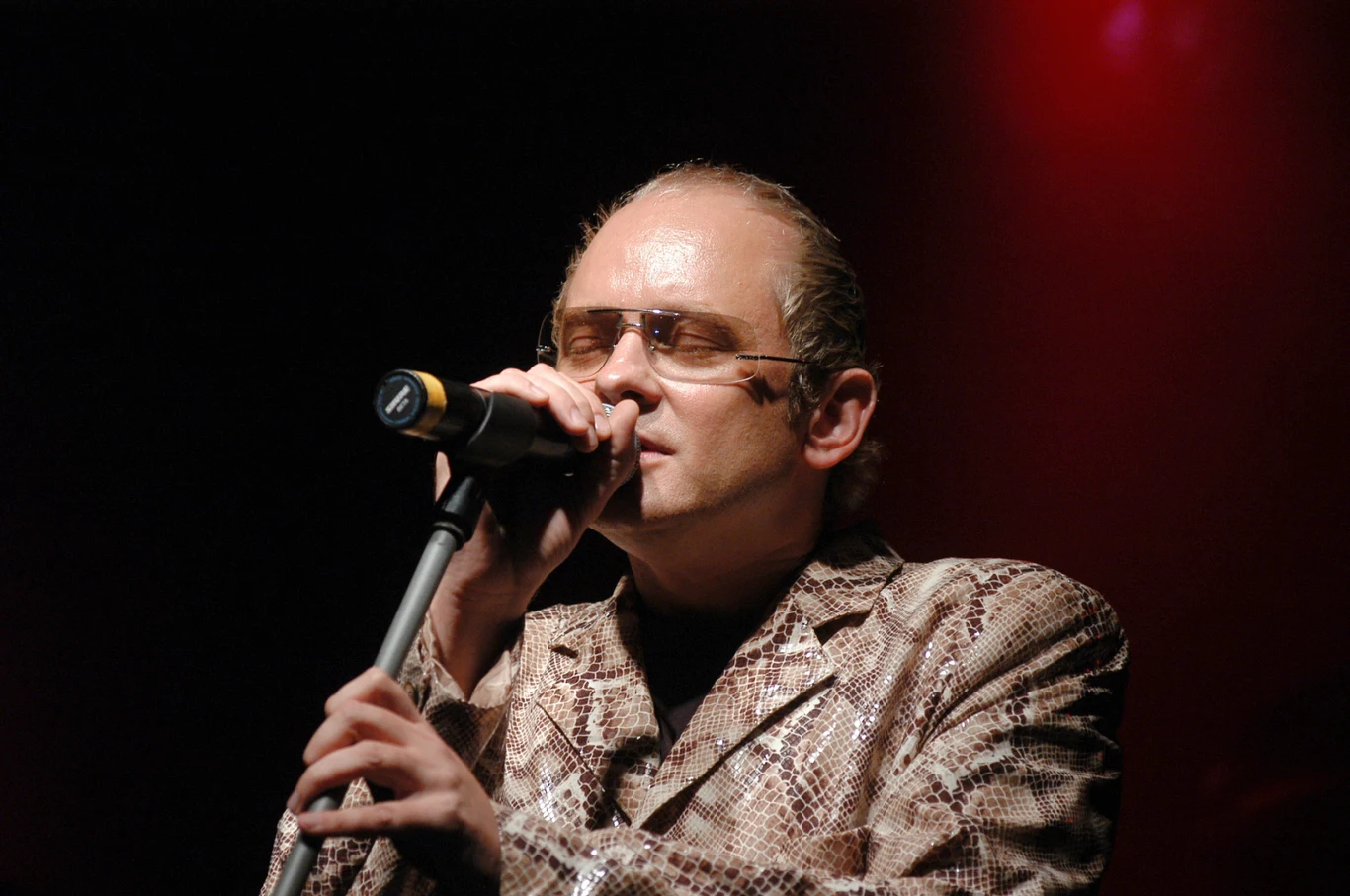 Paweł Stasiak w 1997 r. wziął ślub z Dianą Arakielową (z pochodzenia Ormianką), którą poznał w Moskwie, gdy dziewczyna miała zaledwie 14 lat. "Grałem wtedy z zespołem Mr. Dance. Diana była bardzo młodziutka, znałem jej rodziców. Przyniosła mi kwiaty, ale wtedy nie myślałem o niej jak o kobiecie, była jeszcze dzieckiem" - opowiadał "Faktowi" Paweł Stasiak, który jest starszy od Diany o 11 lat.