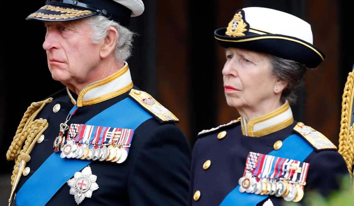 Król Karol III i księżniczka Anna Król Karol III i księżniczka Anna