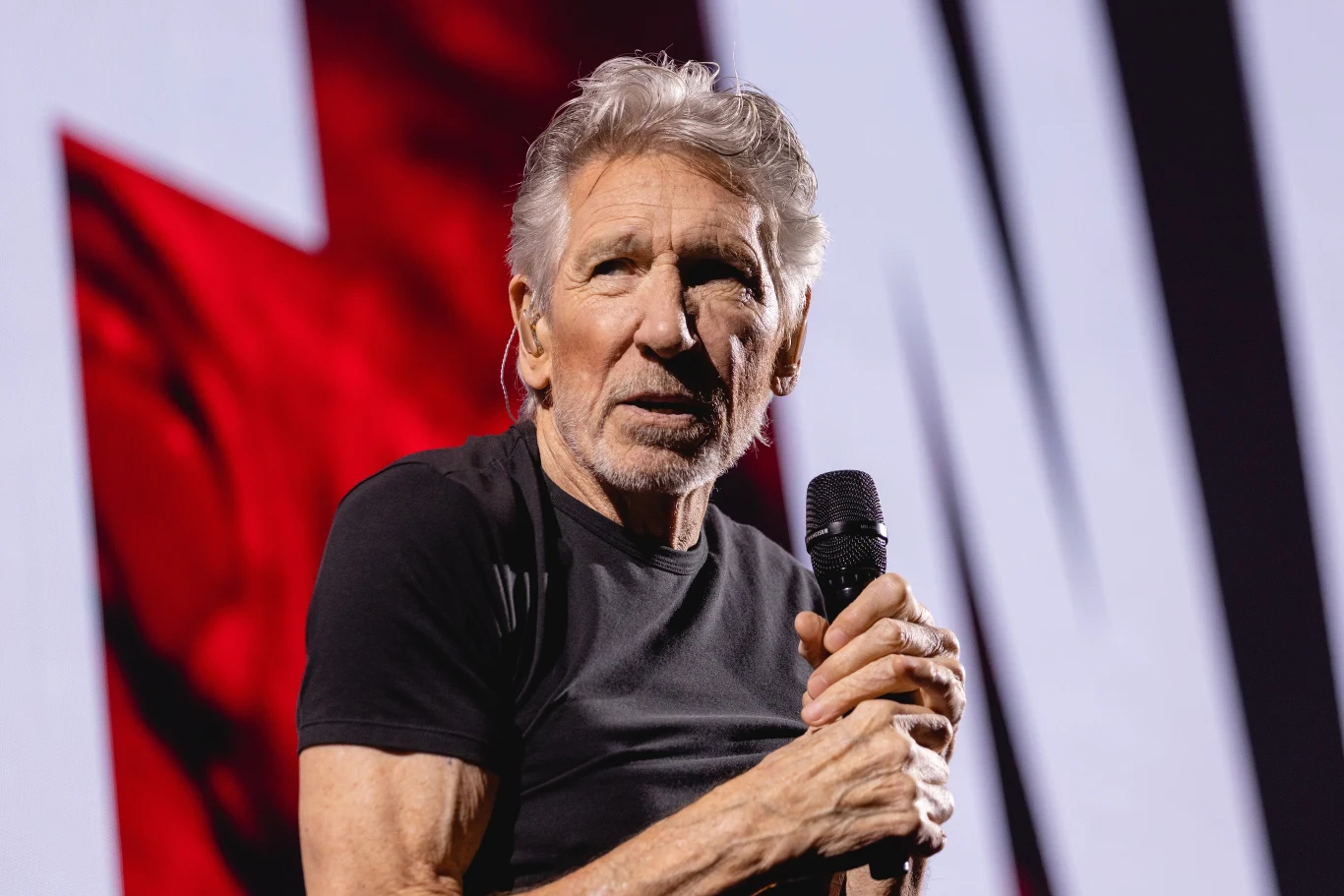 Roger Waters nagrał nową wersję hitu Pink Floyd Roger Waters nagrał nową wersję hitu Pink Floyd