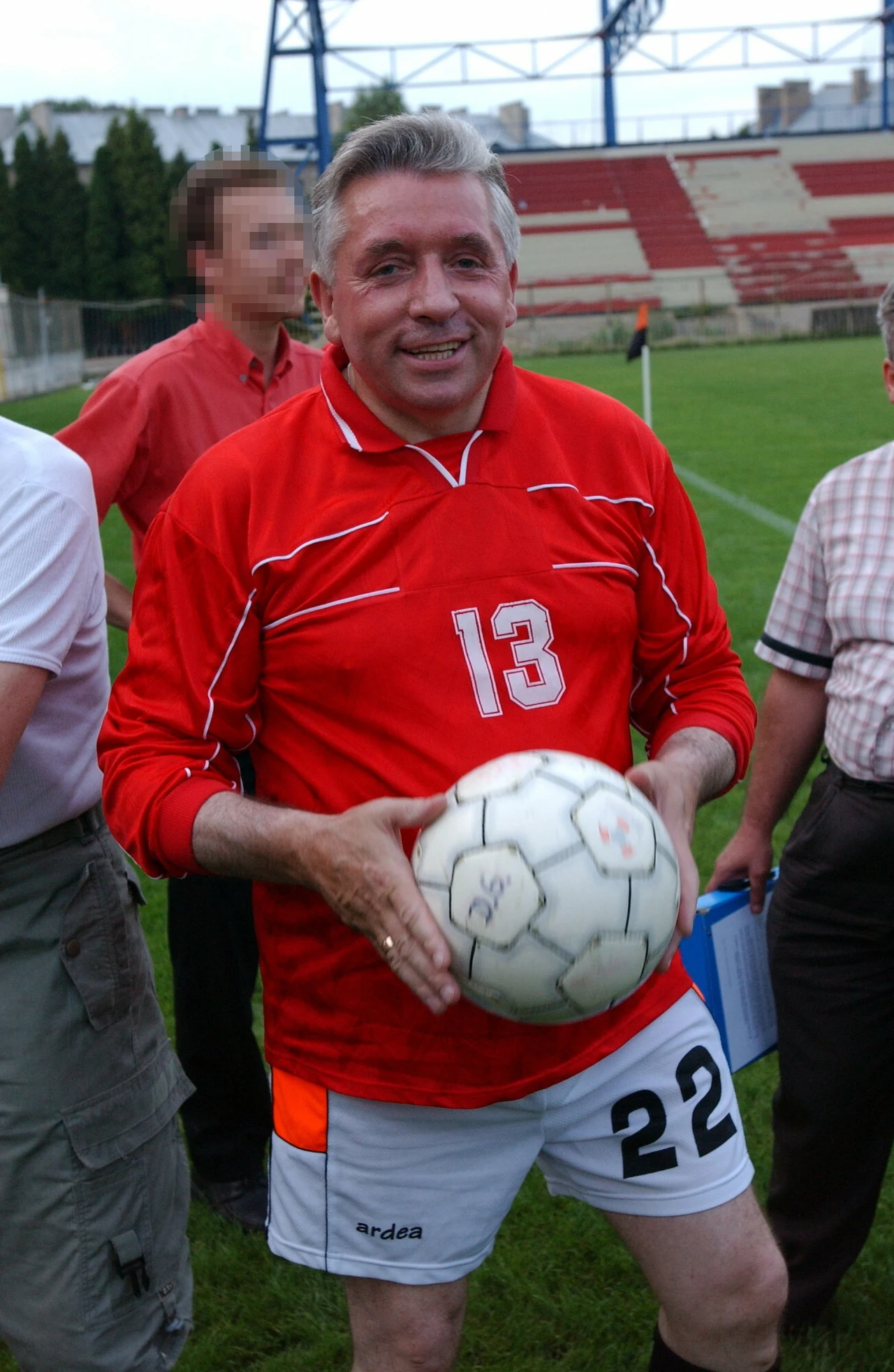 Andrzej Lepper na meczu SLD, 2002 rok Andrzej Lepper na meczu SLD, 2002 rok