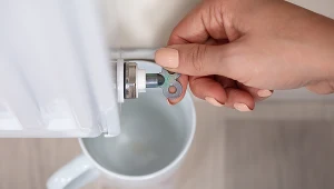 Warto odpowietrzyć kaloryfer wraz ze startem sezonu grzewczego