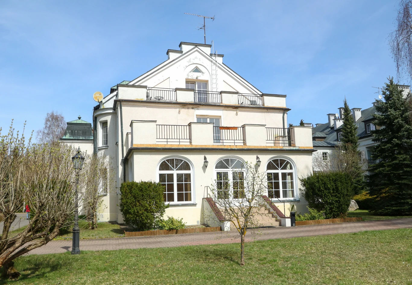 Dom Artystów Weteranów w Skolimowie Dom Artystów Weteranów w Skolimowie