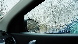 Tego nie zostawiaj zimą w aucie. Trzeba będzie sprzątać albo wyrzucić sprzęt