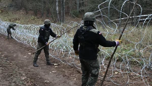 Trwa budowa zapory na granicy z Białorusią