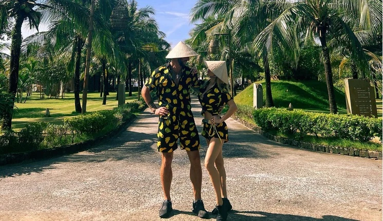 Doda z ukochanym na wakacjach