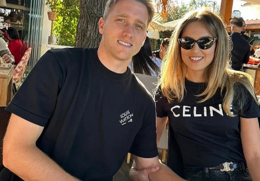 Piotr Zieliński z żoną Laurą