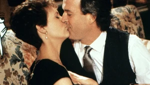 Jamie Lee Curtis i John Cleese w filmie "Rybka zwana Wandą"