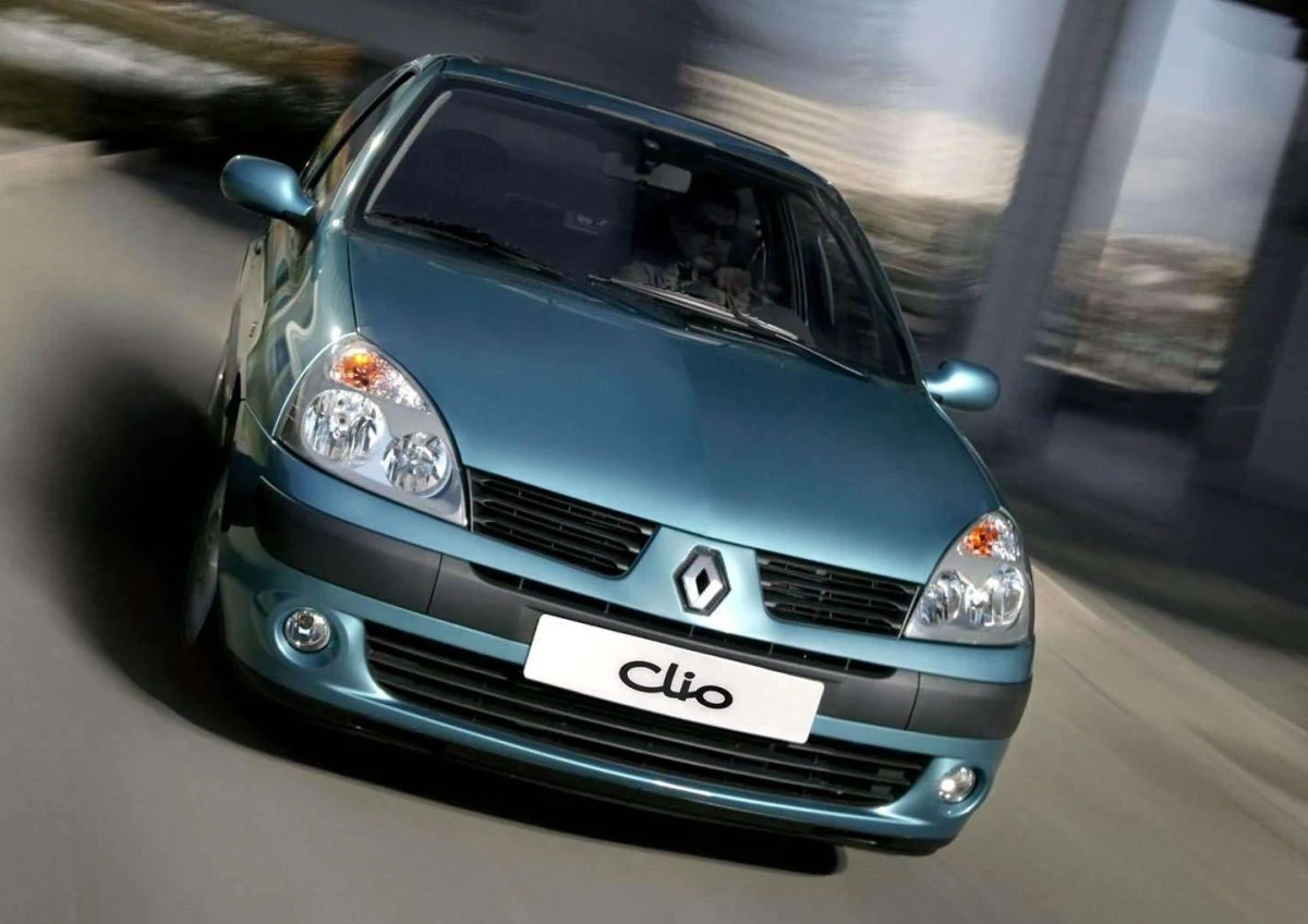 Renault Clio - 1 526 wyrejestrowane z powodu zbycia za granicę