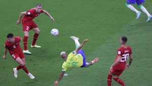 Brazylijczyk Richarlison strzelił piękną bramkę w meczu z Serbią. Mecz zakończył się wygraną "Kanarków" 2-0 