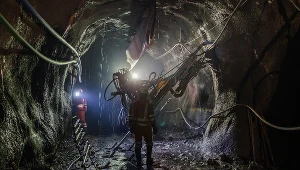 Obecnie kopalnie największej górniczej spółki produkują ponad 100 tys. ton węgla na dobę. Zdjęcie ilustracyjne