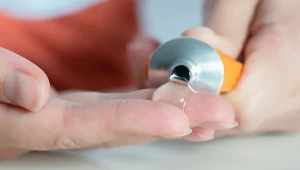 Najlepsze maści przeciwbólowe bez recepty. Tego szukaj w składzie