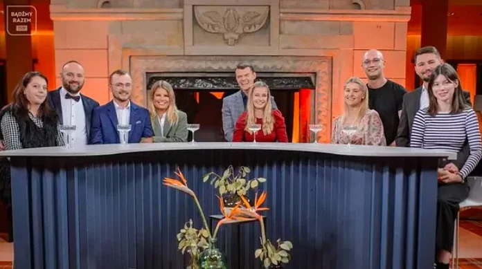 Kadr z finałowego odcinka 9. edycji "Rolnik szuka żony". Kadr z finałowego odcinka 9. edycji "Rolnik szuka żony".