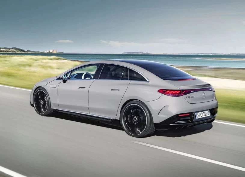 Mercedes-EQ EQE Mercedes-EQ EQE