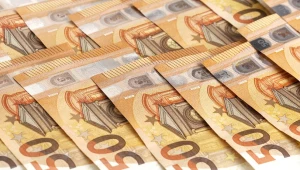 Po ile są dzisiaj euro, dolary i franki?