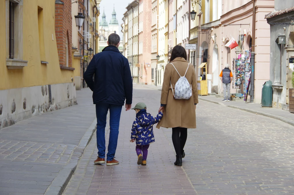 W Polsce aż co piąta para ma problem z poczęciem dziecka - szacuje Polskie Towarzystwo Medycyny Rozrodu i Embriologii. W Polsce aż co piąta para ma problem z poczęciem dziecka - szacuje Polskie Towarzystwo Medycyny Rozrodu i Embriologii.
