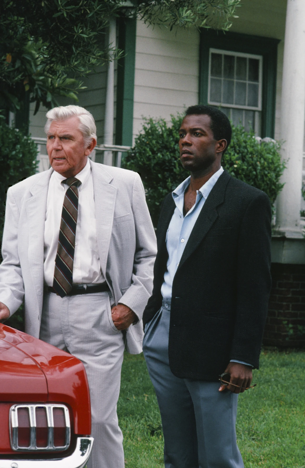 Andy Griffith i Clarence Gilyard Jr. na planie serialu "Matlock"