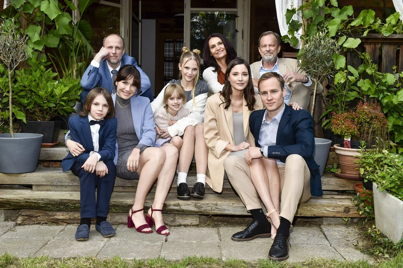 Obsada serialu "Matka"