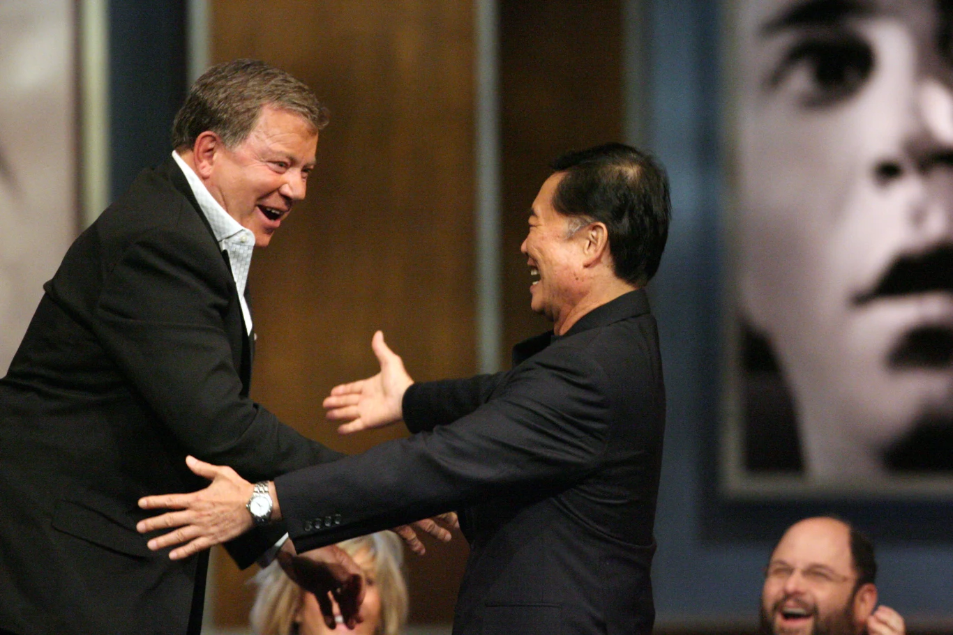 William Shatner i George Takei. Wtedy jeszcze udawali przyjaciół William Shatner i George Takei. Wtedy jeszcze udawali przyjaciół