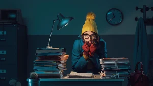 Rząd w Berlinie ustawowo obniżył minimalną temperaturę w biurach do 19 stopni (zdj. ilustracyjne)