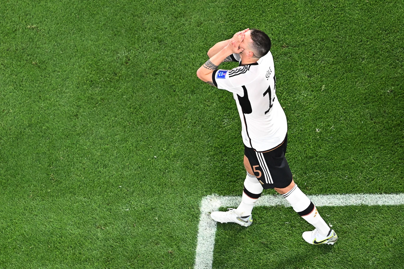 MŚ Katar 2022. Czy Niemcy padną ofiarą "punktowego spisku"? Dziennikarze zza Odry przytaczają pewien nietypowy scenariusz... MŚ Katar 2022. Czy Niemcy padną ofiarą "punktowego spisku"? Dziennikarze zza Odry przytaczają pewien nietypowy scenariusz...