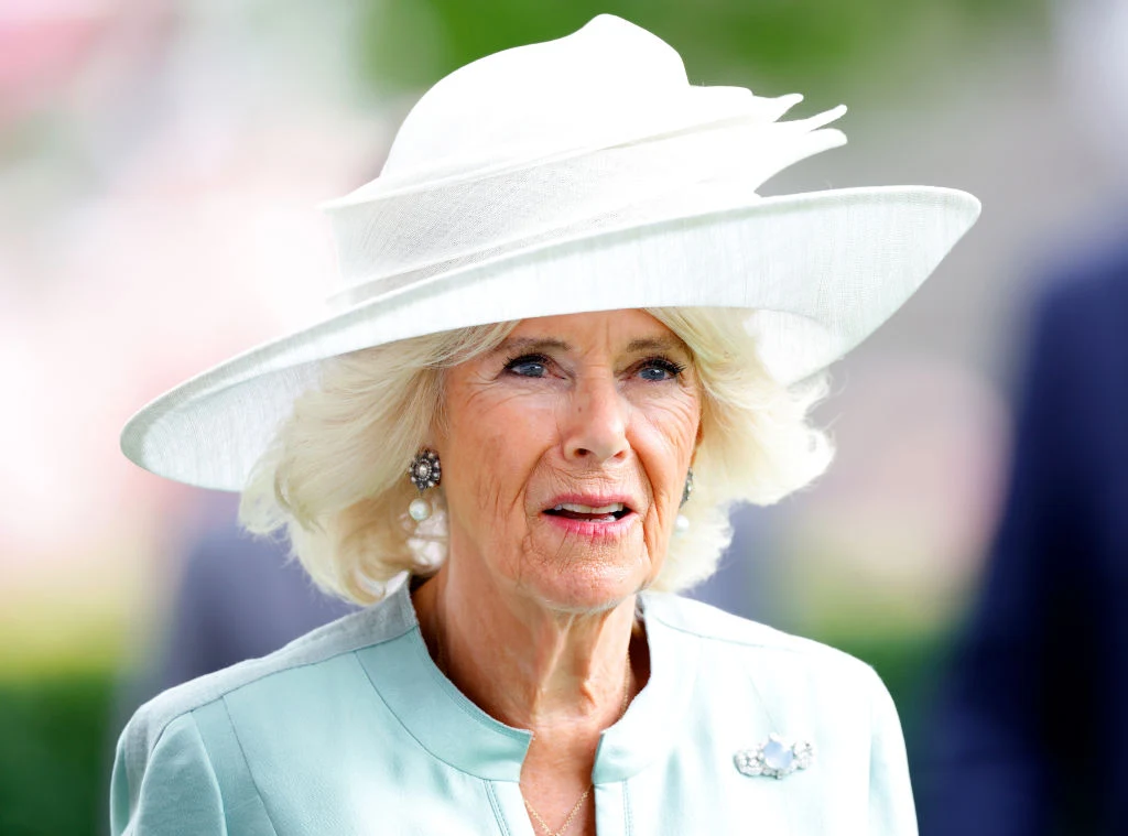 Camilla Parker Bowles robi porządki na dworze? Zrezygnowała ze starej tradycji Camilla Parker Bowles robi porządki na dworze? Zrezygnowała ze starej tradycji