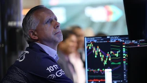 Rynki giełdowe czekaja na szefa Fed 