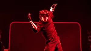 J-Hope podczas koncertu w Chicago (2022)