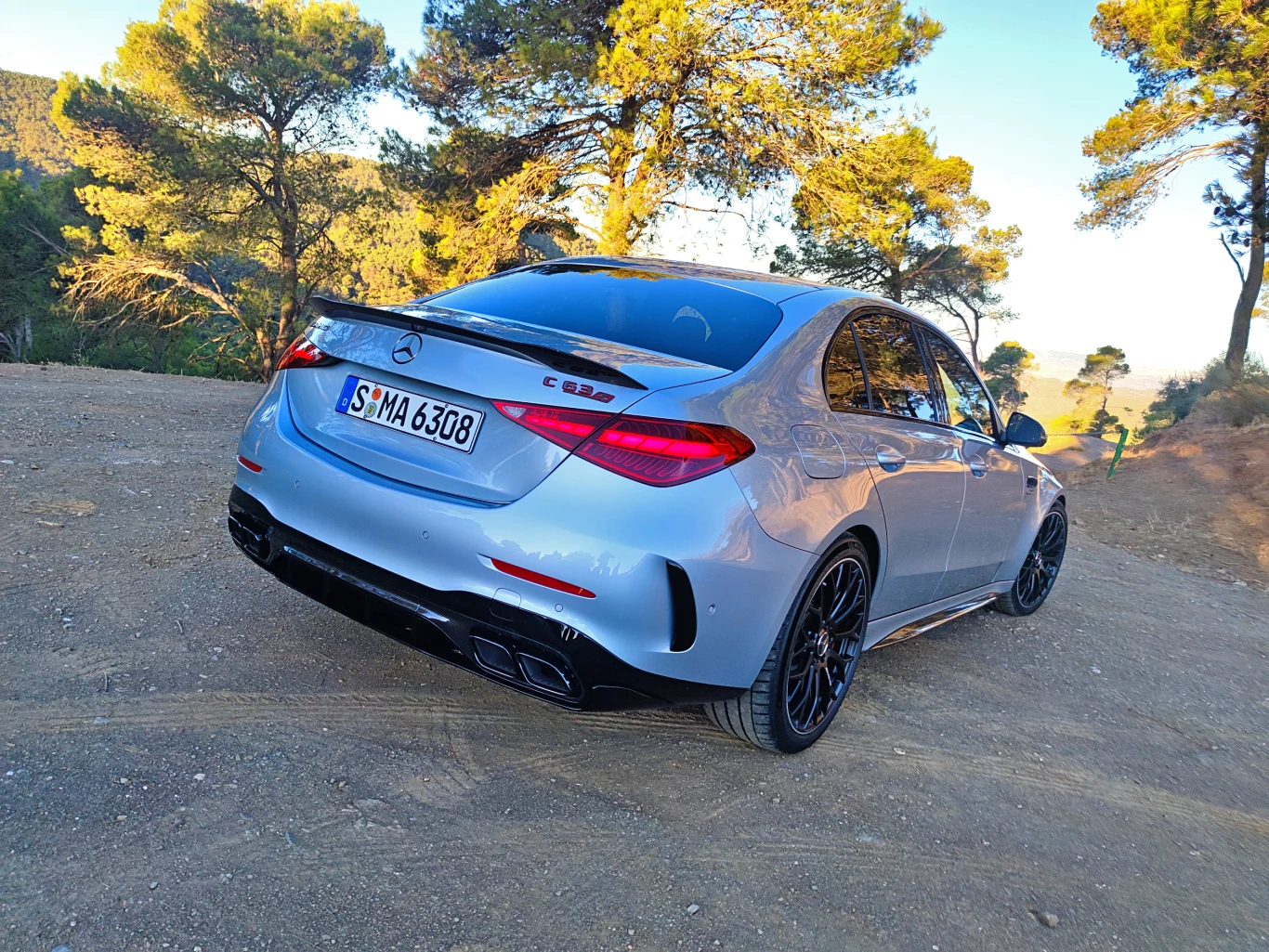 Mercedes AMG C63 S E Performance / Limuzyna