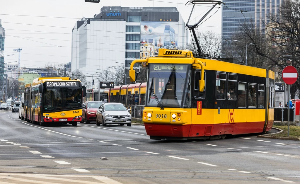 Kiedy trzeba przepuścić tramwaj?