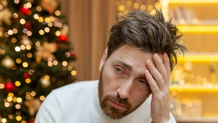 Niektóre osoby mogą poczuć się urażone, jeśli przy świątecznym stole poruszysz pewne tematy. Jeśli nie chcesz się pokłócić, unikaj ich